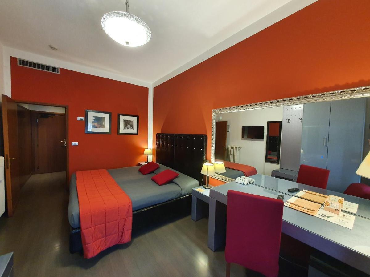 Hotel Continentale Arezzo Exteriör bild