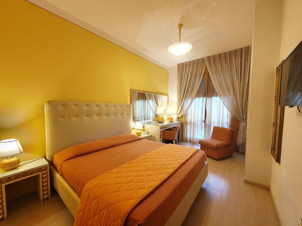 Hotel Continentale Arezzo Exteriör bild