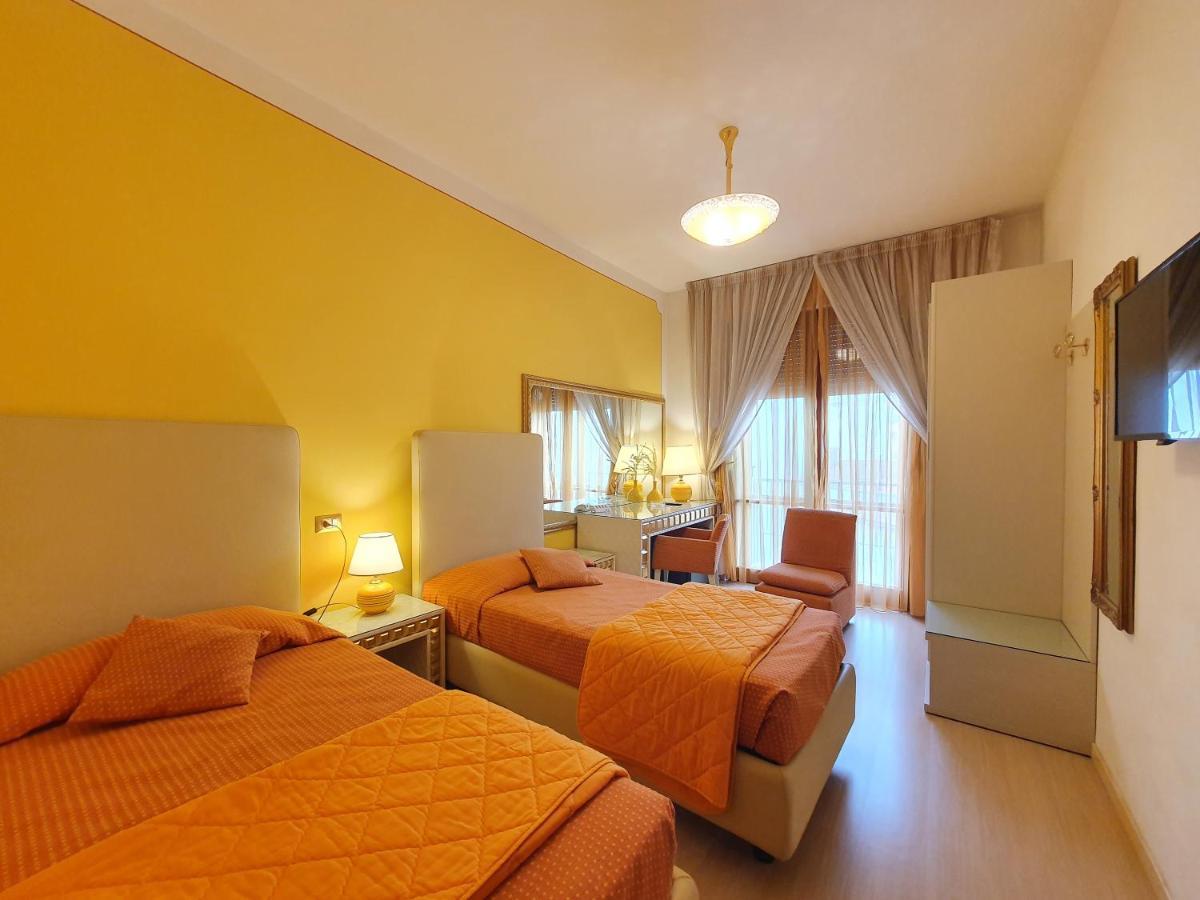 Hotel Continentale Arezzo Exteriör bild