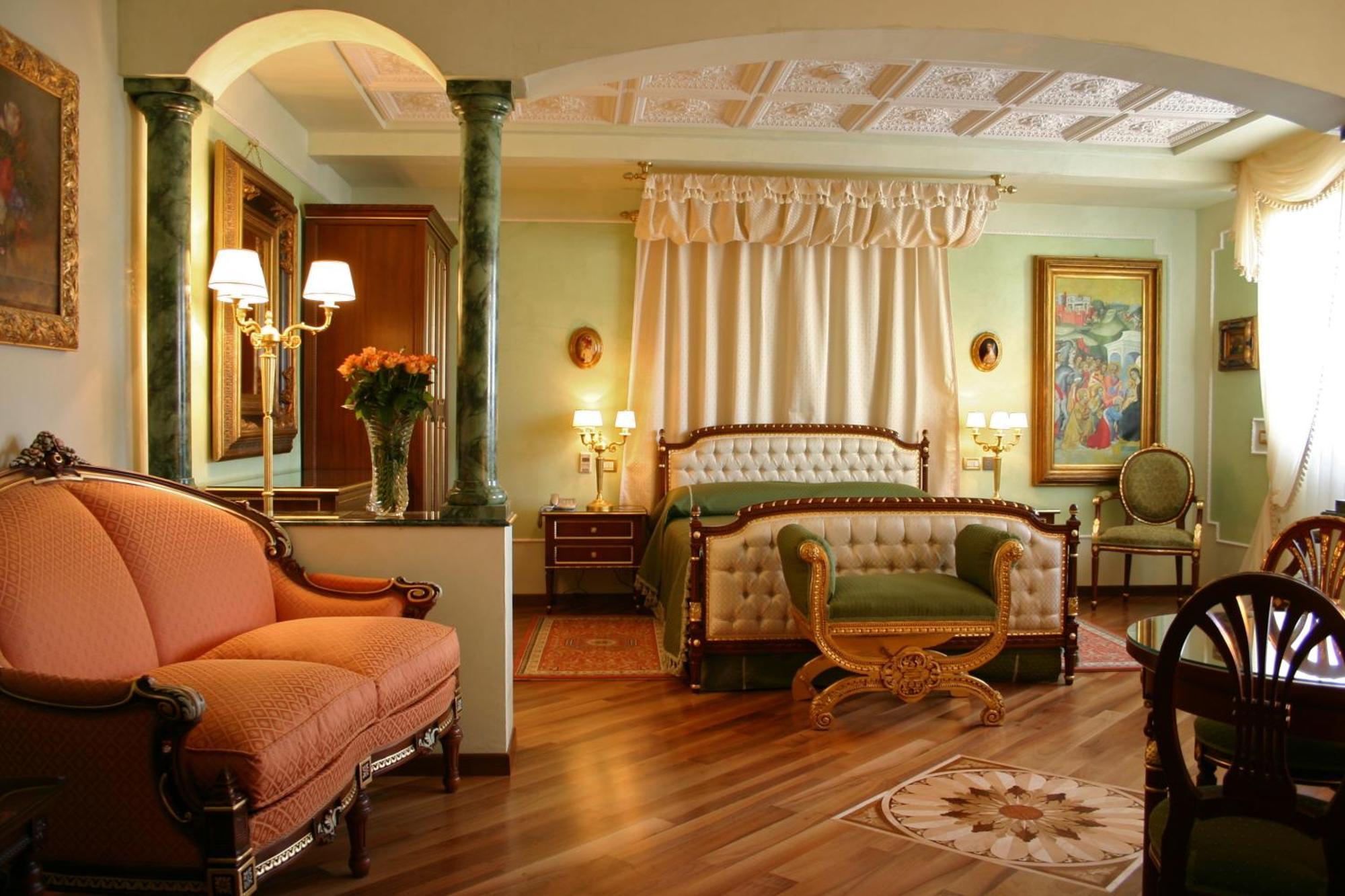 Hotel Continentale Arezzo Rum bild